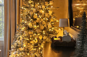 Tour Our 2024 Decorated Christmas Home! | Thrifty Decor Chick