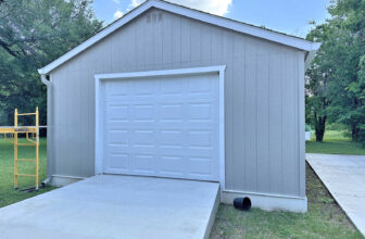 My Easy Half-Hour Garage Door Makeover (And Landscaping Question)